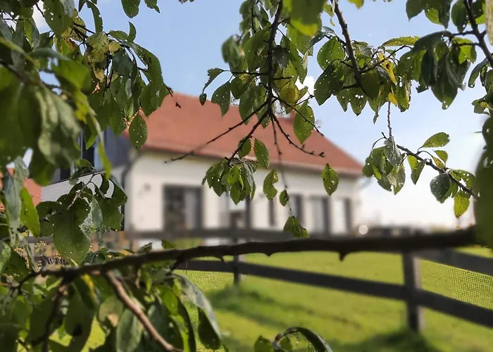 Cuda Wianki Mazury Villa *